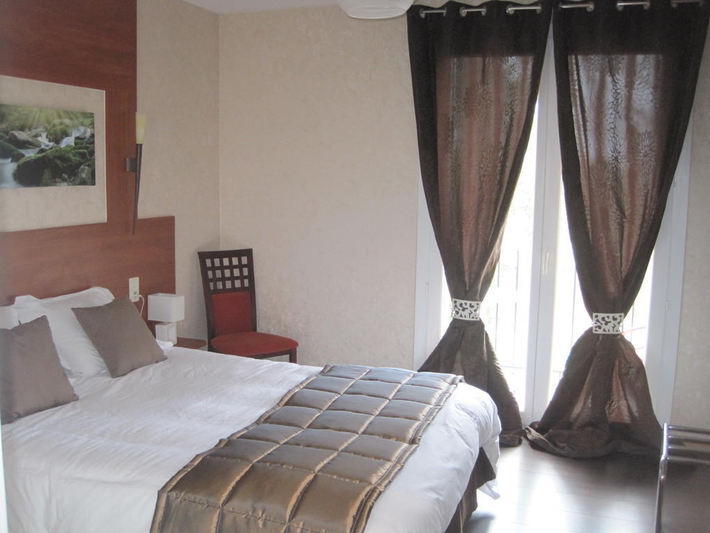 Hotel Restaurant Rive Gauche Bessines-sur-Gartempe Bilik gambar